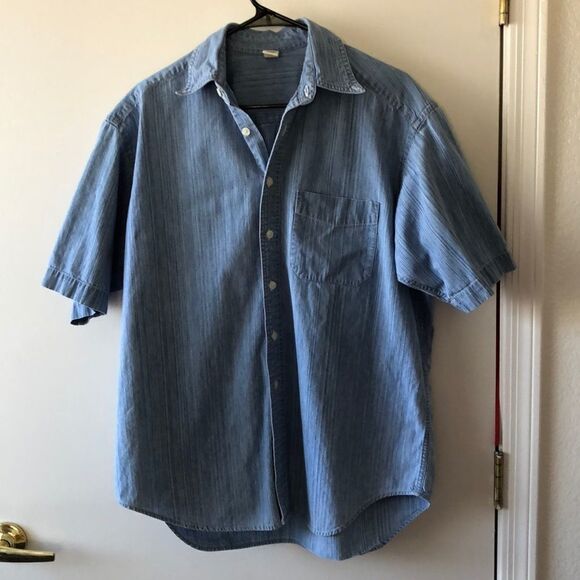 Gap Factory Short Sleeve Denim Shirt Size L EUC - Picture 1 of 5